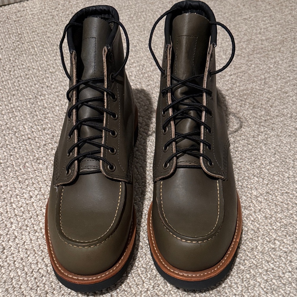 Red Wing 8828 Moc Toe Alpine Portage